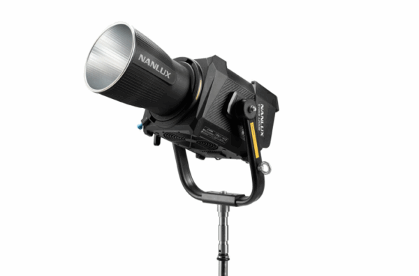 Nanlux Evoke 2400B